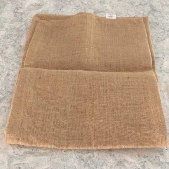 Jute Table Runner   - Picture 1 of 6